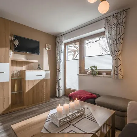 Gartentraum 아파트 *